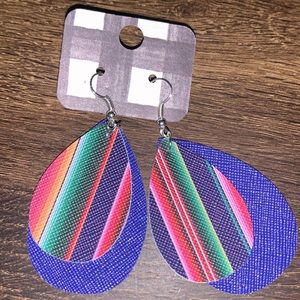 5/$15 Leather earrings